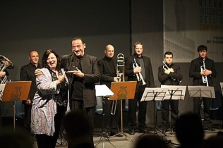 Carol Worthey and Luca Benucci following fanfare